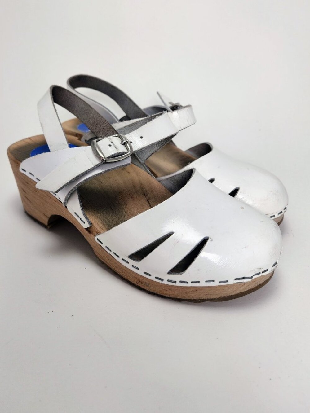 Cape Clogs White Leather Swedish Wooden Sandals Girls EU 34 US 2.5-3